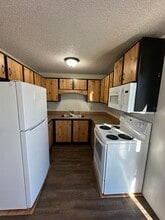 558 W 42nd St in Scottsbluff, NE - Building Photo - Building Photo