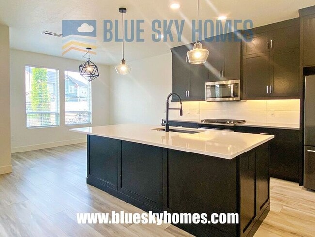 1836 E Knobcone Dr in Meridian, ID - Building Photo - Building Photo