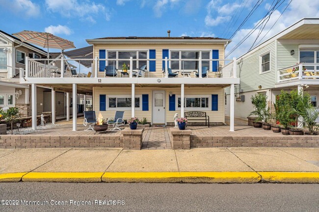 12 Inlet Dr in Point Pleasant Beach, NJ - Building Photo - Building Photo