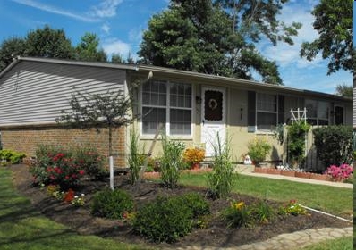 Ivy Court Apartments in Eaton, OH - Building Photo - Building Photo