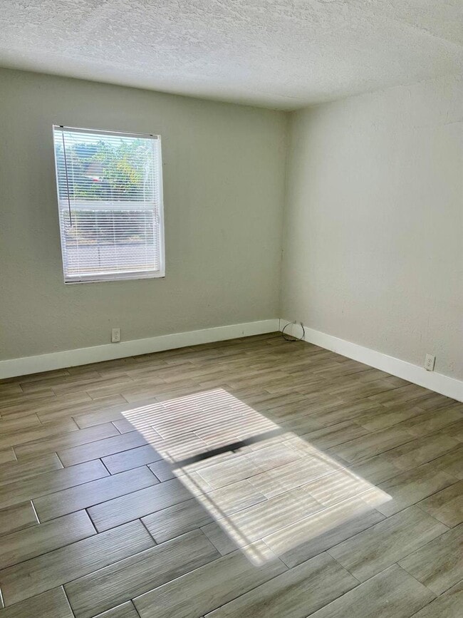 2915 Avenue N in Riviera Beach, FL - Building Photo - Building Photo