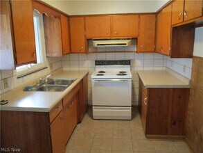 2940 6th St in Cuyahoga Falls, OH - Building Photo - Building Photo