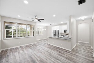 9342 Lake Abby Ln in Bonita Springs, FL - Building Photo
