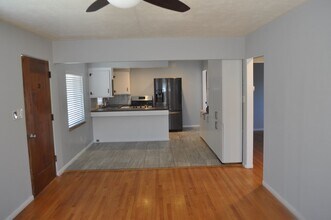 1073 S Lincoln Ave in El Cajon, CA - Building Photo - Building Photo
