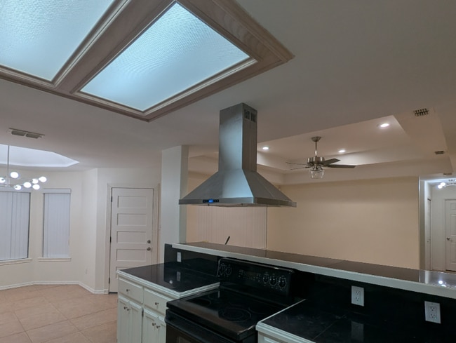 2305 E 27th St in Mission, TX - Building Photo - Building Photo