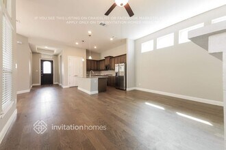 725 Waterbrook Pkwy in Argyle, TX - Building Photo - Building Photo