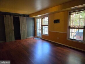 4315 Lawrence St in Alexandria, VA - Building Photo - Building Photo