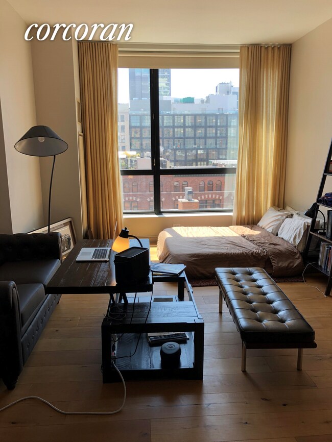 540 W 28th St-Unit -: 9G in New York, NY - Foto de edificio - Building Photo