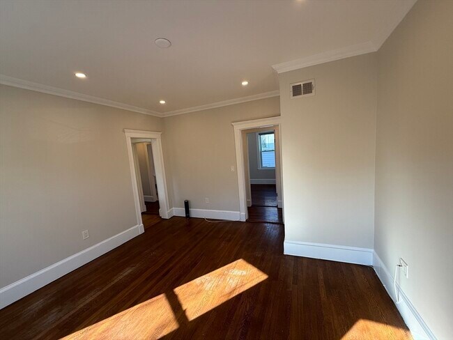 55 Iffley Rd in Boston, MA - Building Photo - Building Photo