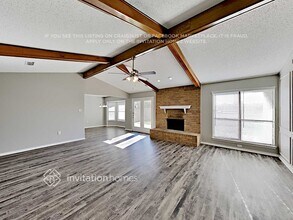 4902 Green Hollow Dr in Arlington, TX - Building Photo - Building Photo