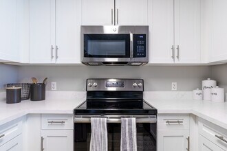 K Street Flats in Berkeley, CA - Foto de edificio - Interior Photo