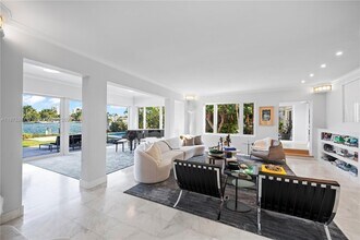 625 E Dilido Dr in Miami Beach, FL - Building Photo - Building Photo