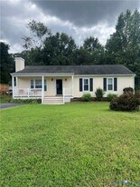 9055 Castle Point Rd in Glen Allen, VA - Building Photo