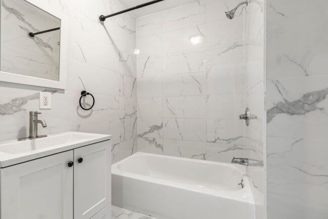 322 Rutherford Blvd in Clifton, NJ - Building Photo - Building Photo