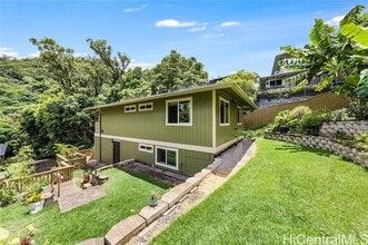2465 Lamaku Pl in Honolulu, HI - Building Photo - Building Photo