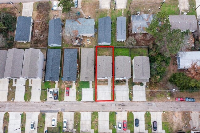 16922 Glenheath St in Montgomery, TX - Building Photo - Building Photo