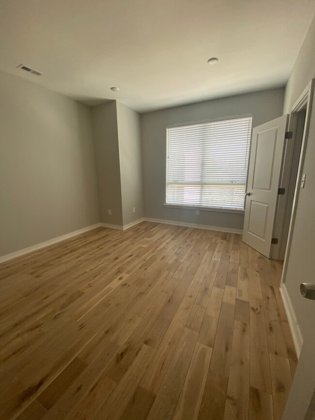 1710 N Marshall St, Unit B photo'