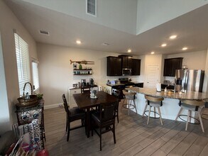 303 Colorado Cyn in San Antonio, TX - Building Photo - Building Photo