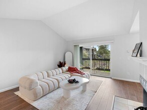 9370 SW 146th Terrace in Beaverton, OR - Building Photo - Building Photo