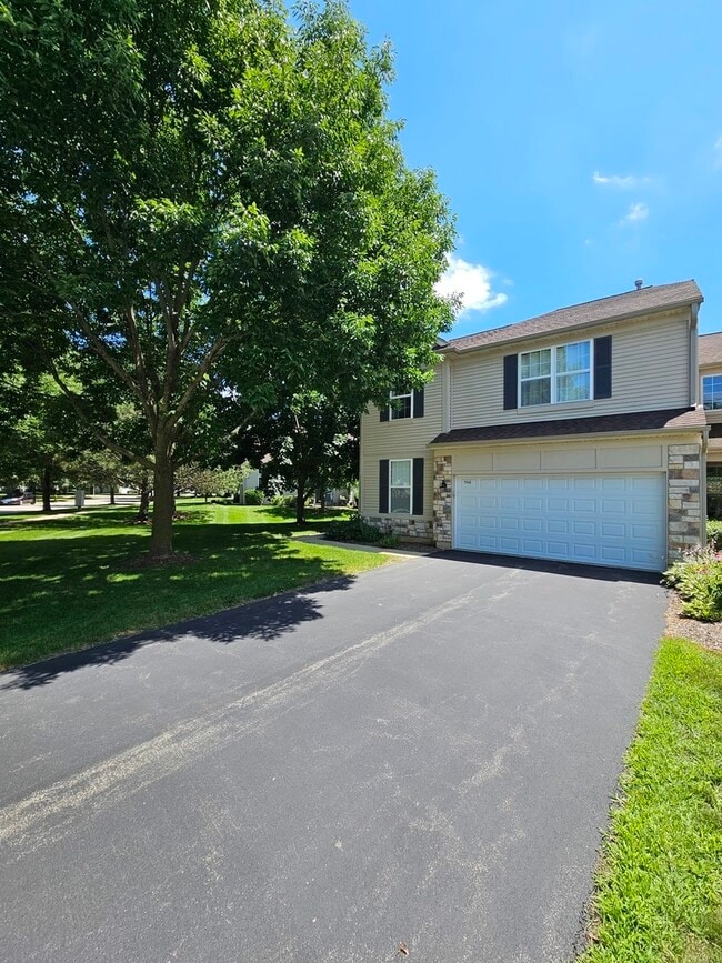 property at 749 Dillon Ct