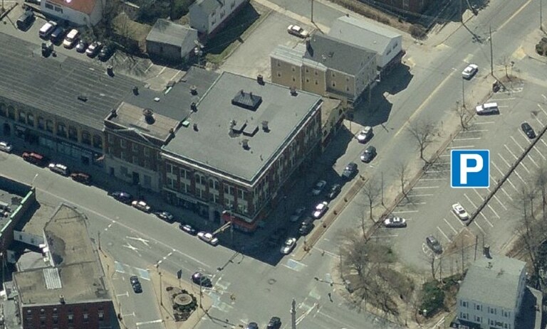 1 Main St in Peabody, MA - Foto de edificio