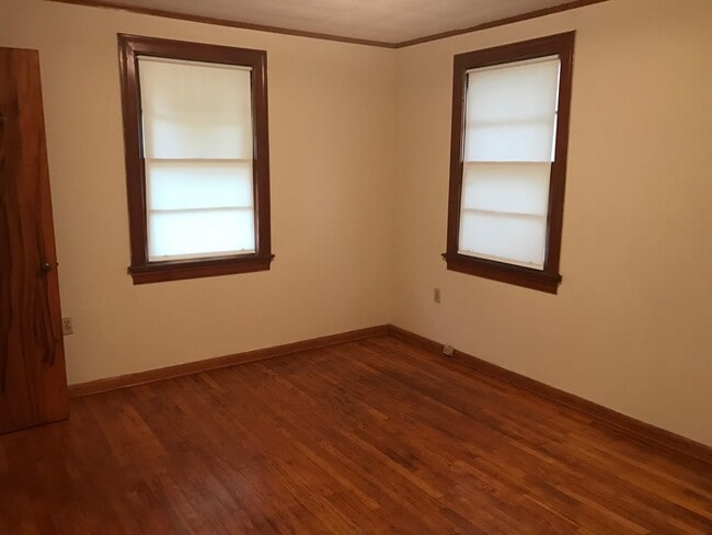 property at 704 E Thomas St