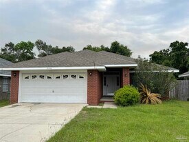 10440 Millbrook Dr in Pensacola, FL - Building Photo