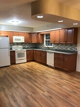 669 Still Hill Rd in Hamden, CT - Building Photo - Building Photo