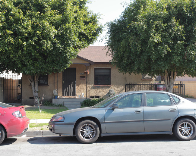 16314-16322 Cornuta Ave in Bellflower, CA - Building Photo - Building Photo