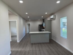 82018 Lost Creek Rd in Dexter, OR - Building Photo - Building Photo