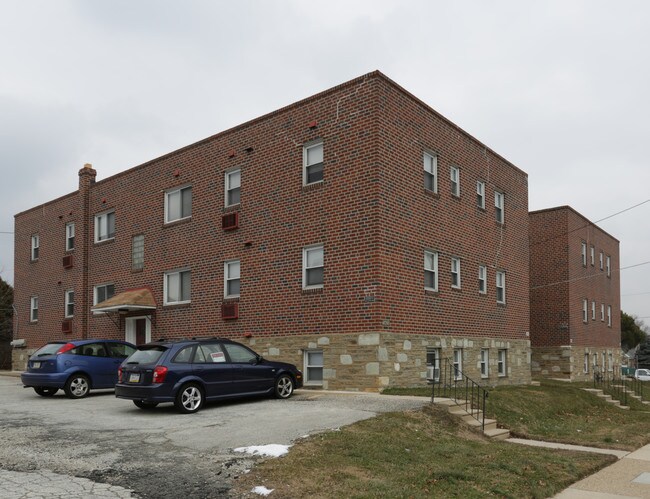 7408 - 7428 Alma St in Philadelphia, PA - Foto de edificio - Building Photo