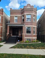 3707 N Bernard St, Unit 1 in Chicago, IL - Building Photo