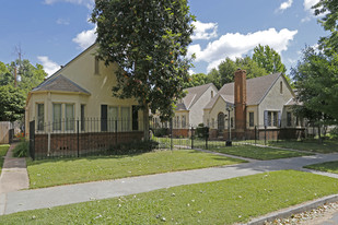 McKinley Courtyard Apartments