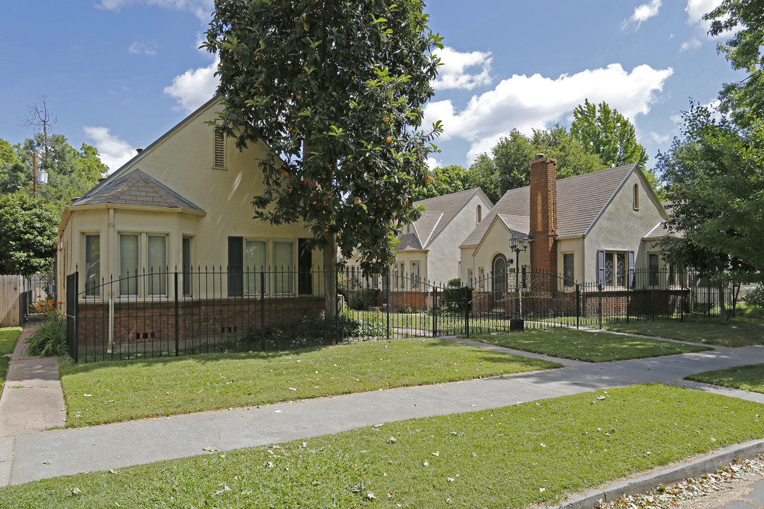 McKinley Courtyard in Sacramento, CA - Building Photo