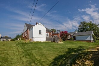 970 MacArthur St in Jasper, IN - Building Photo - Building Photo