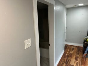 24048 Trailhead Dr, Unit 3 in Aldie, VA - Building Photo - Building Photo