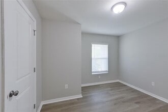 18310 Gibraltar Ln in Lehigh Acres, FL - Building Photo - Building Photo