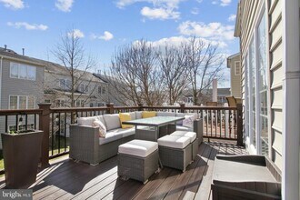 8907 Samuel Joy Way in Ellicott City, MD - Building Photo - Building Photo