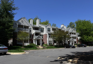 Penderbrook Square in Fairfax, VA - Building Photo - Building Photo