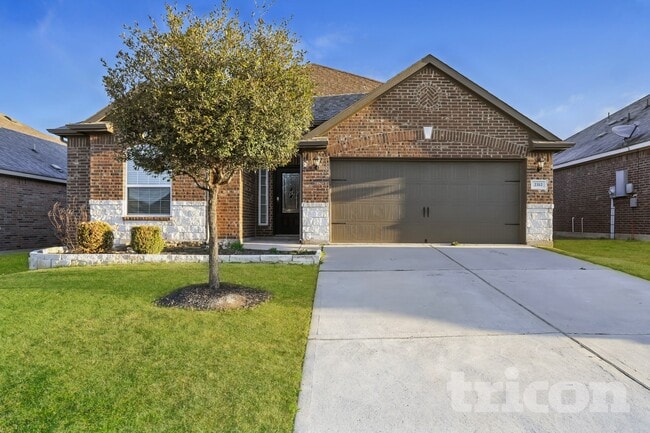 property at 2312 Redbud Dr