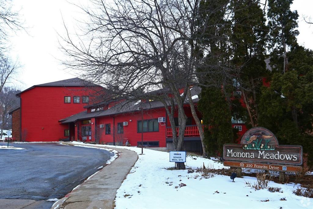 250 Femrite Dr in Monona, WI - Building Photo