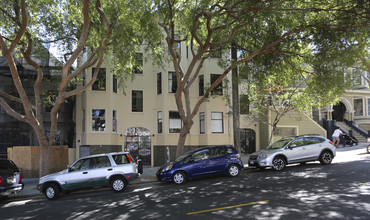 3129-3139 Folsom St in San Francisco, CA - Building Photo - Building Photo