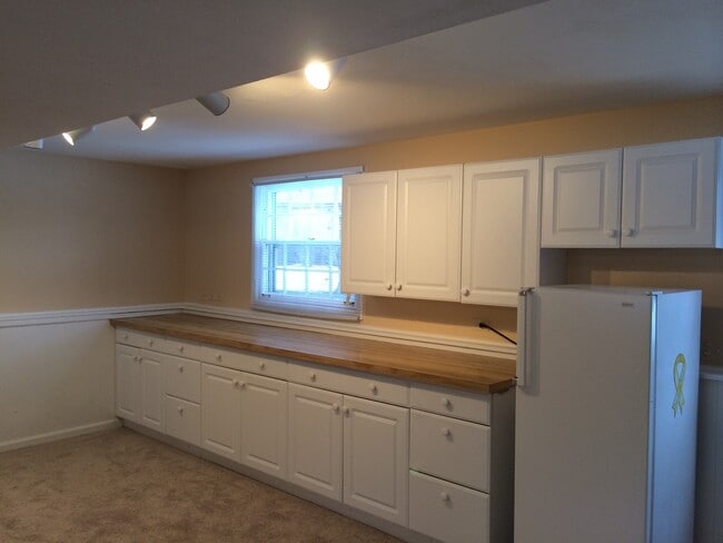 25W135 Essex Ave in Naperville, IL - Building Photo - Building Photo