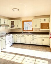 204 N Champlain St in Burlington, VT - Foto de edificio - Building Photo