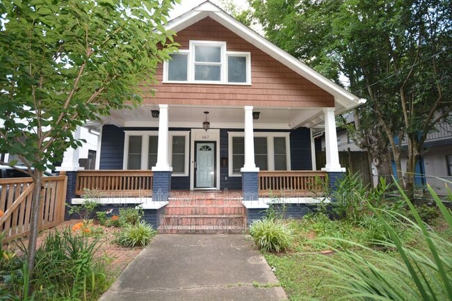 property at 467 Felton Dr NE