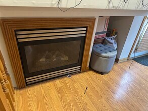 7417 Thomas Dr, Unit 7417 Thomas Drive in Loves Park, IL - Foto de edificio - Building Photo