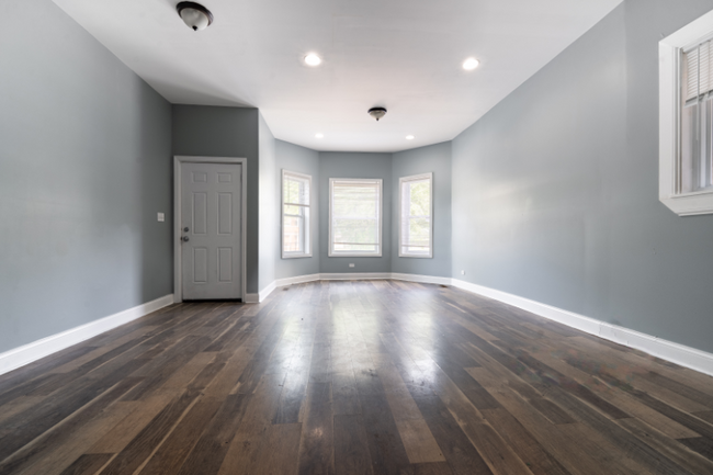 6234 S Indiana Ave in Chicago, IL - Building Photo - Building Photo