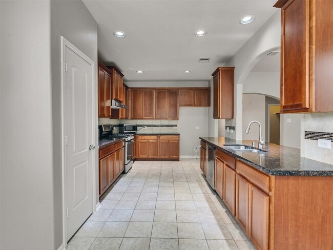 10223 Sierra Grace Ln in Houston, TX - Foto de edificio - Building Photo