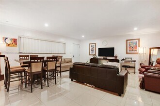 11930 NE 19th Dr in North Miami, FL - Building Photo - Building Photo