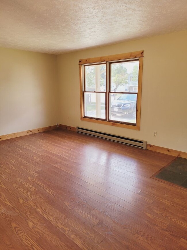 302 N Yellowstone Ave in Bozeman, MT - Building Photo - Building Photo